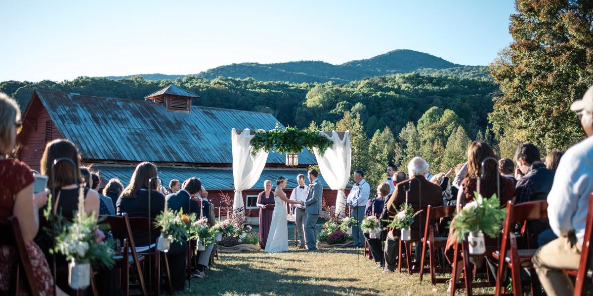 mountain-laurel-farm-weddings-get-prices-for-wedding-venues-in-ga