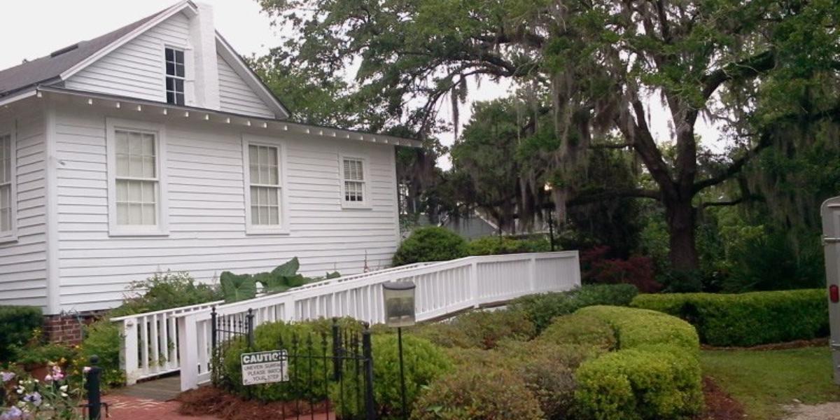 Tallahassee Garden Club Wedding Tallahassee FL 1