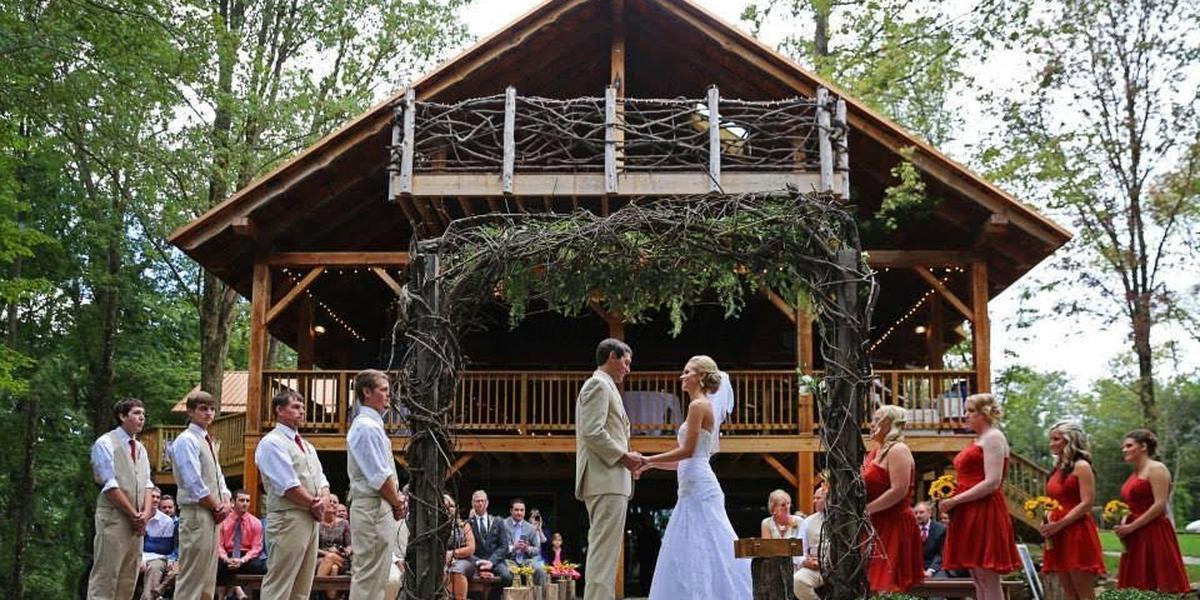 The Grand Barn at The Mohicans Weddings