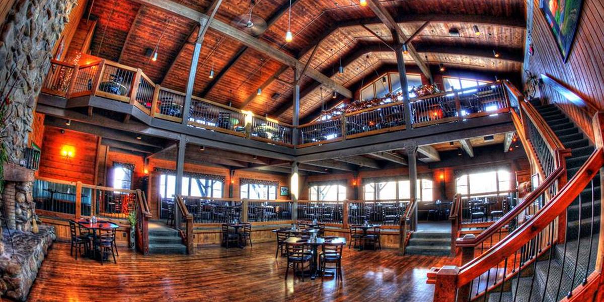 barn weddings venues Mapleside Farms Lodge Wedding Brunswick OH a 5.1448317702 - barn weddings venues