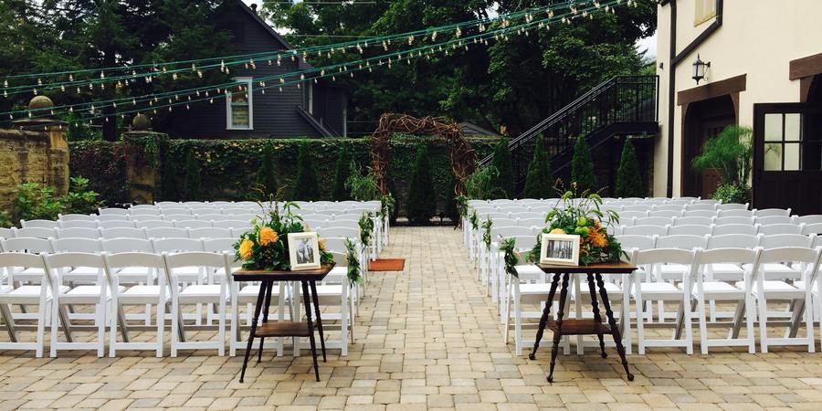 Granville Inn | Venue, Granville | Get your price estimate today!
