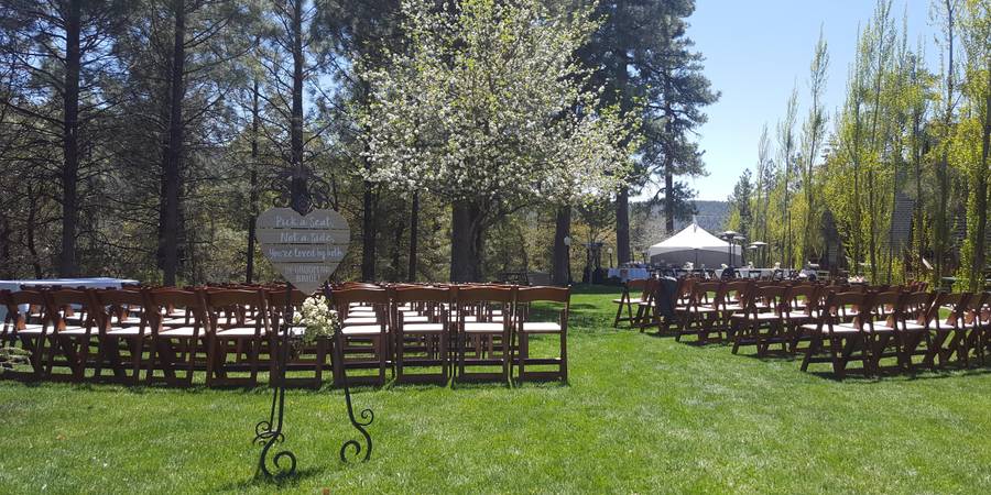 Cabins On Strawberry Hill Venue Strawberry Price It Out