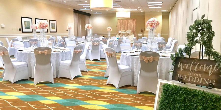 Holiday Inn Amp Amp Suites Across From Universal Orlando Venue Orlando