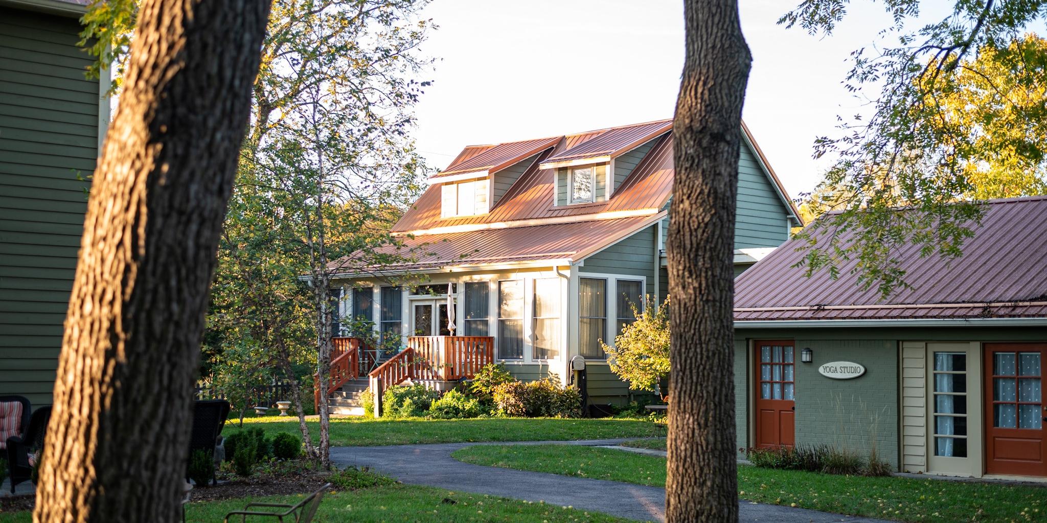 Prairie Guest House weddings in Fishers IN