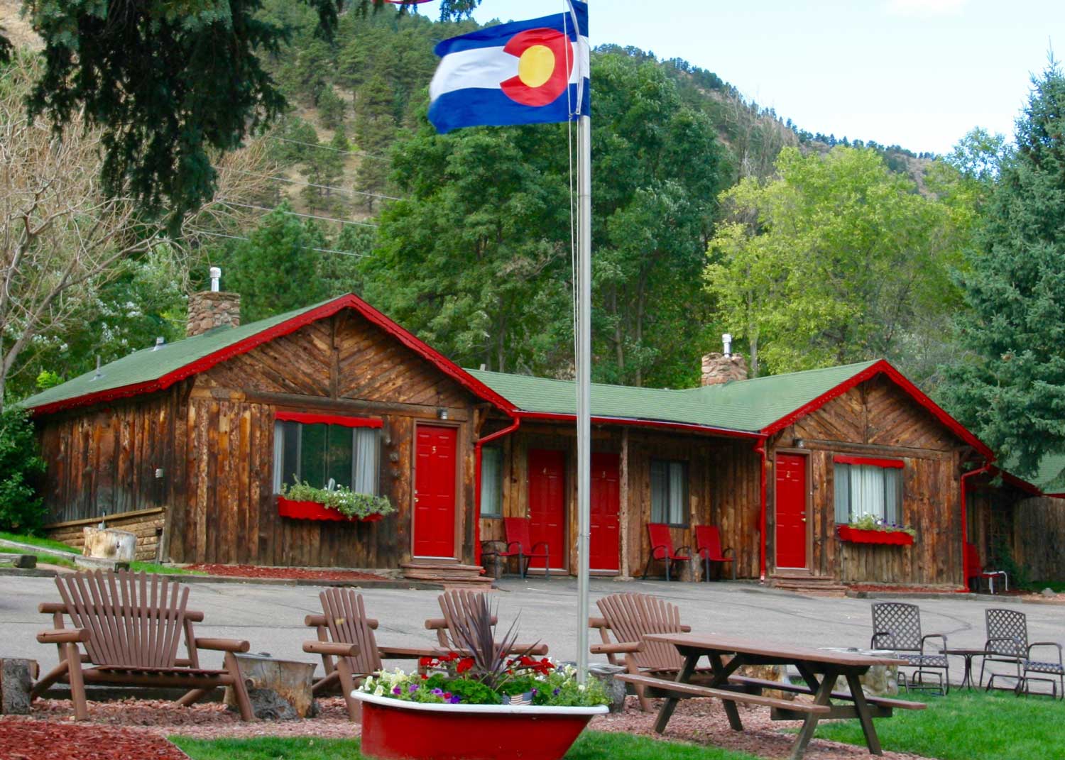 Foot of the Mountain Motel, photo 3