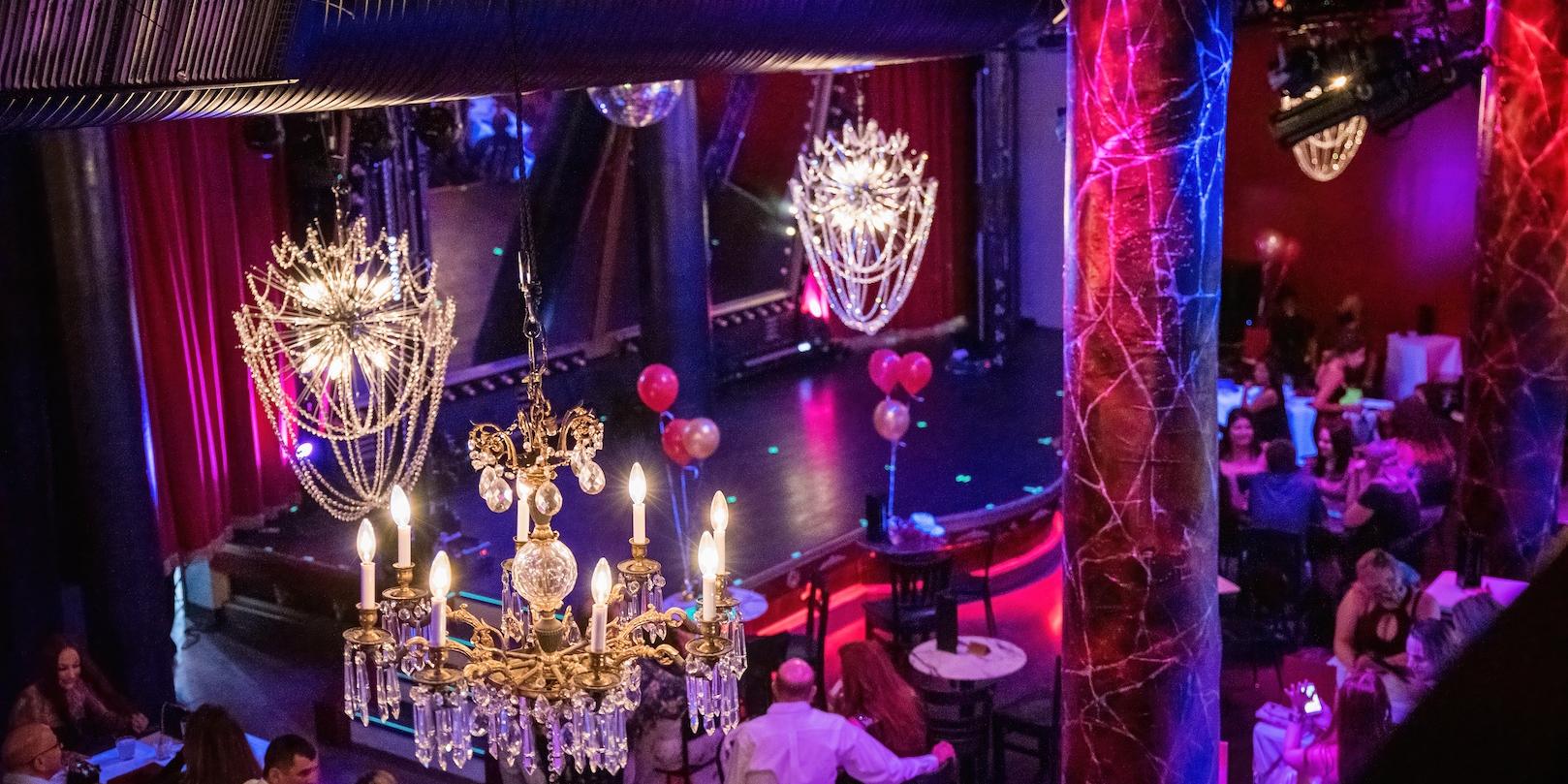 The Boom Boom Room weddings in Saint Louis MO