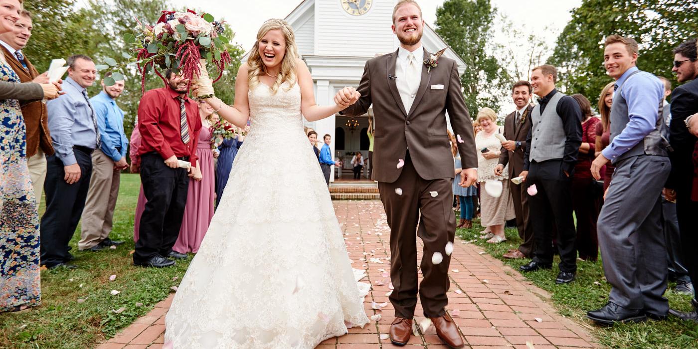 Old Peace Chapel & Enhanced Shelter weddings in Defiance MO