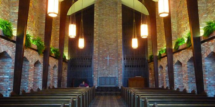 Chapel of Memories and Colvard Student Union weddings in Starkville MS