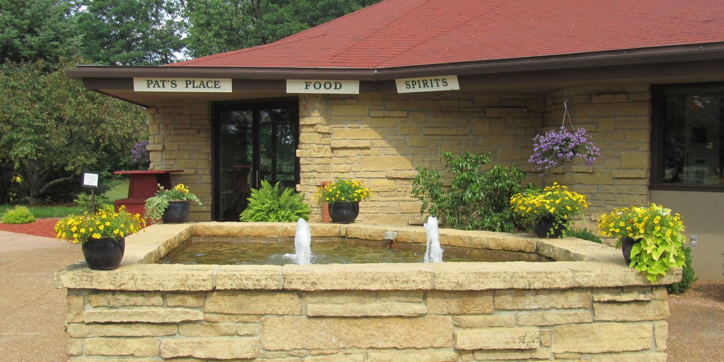 Spring Valley Inn weddings in Spring Green WI