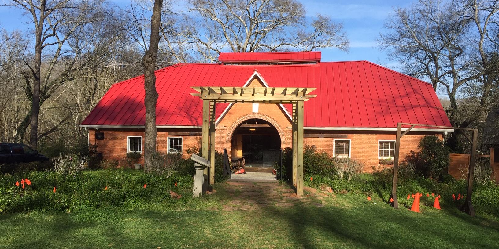 Sleepy Hollow Barn & Plantation weddings in Clemson SC