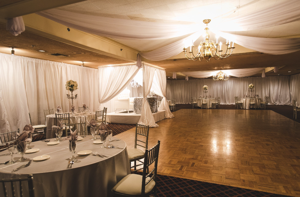 Luminarias Banquet Hall Huge Upscale Event Center / Banquet Hall,