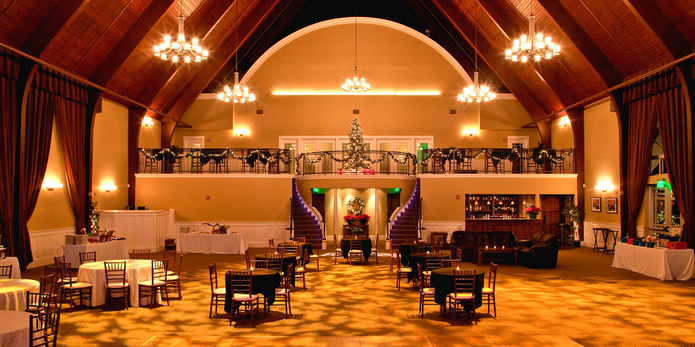 The Landing at Pine Point weddings in Scarborough ME