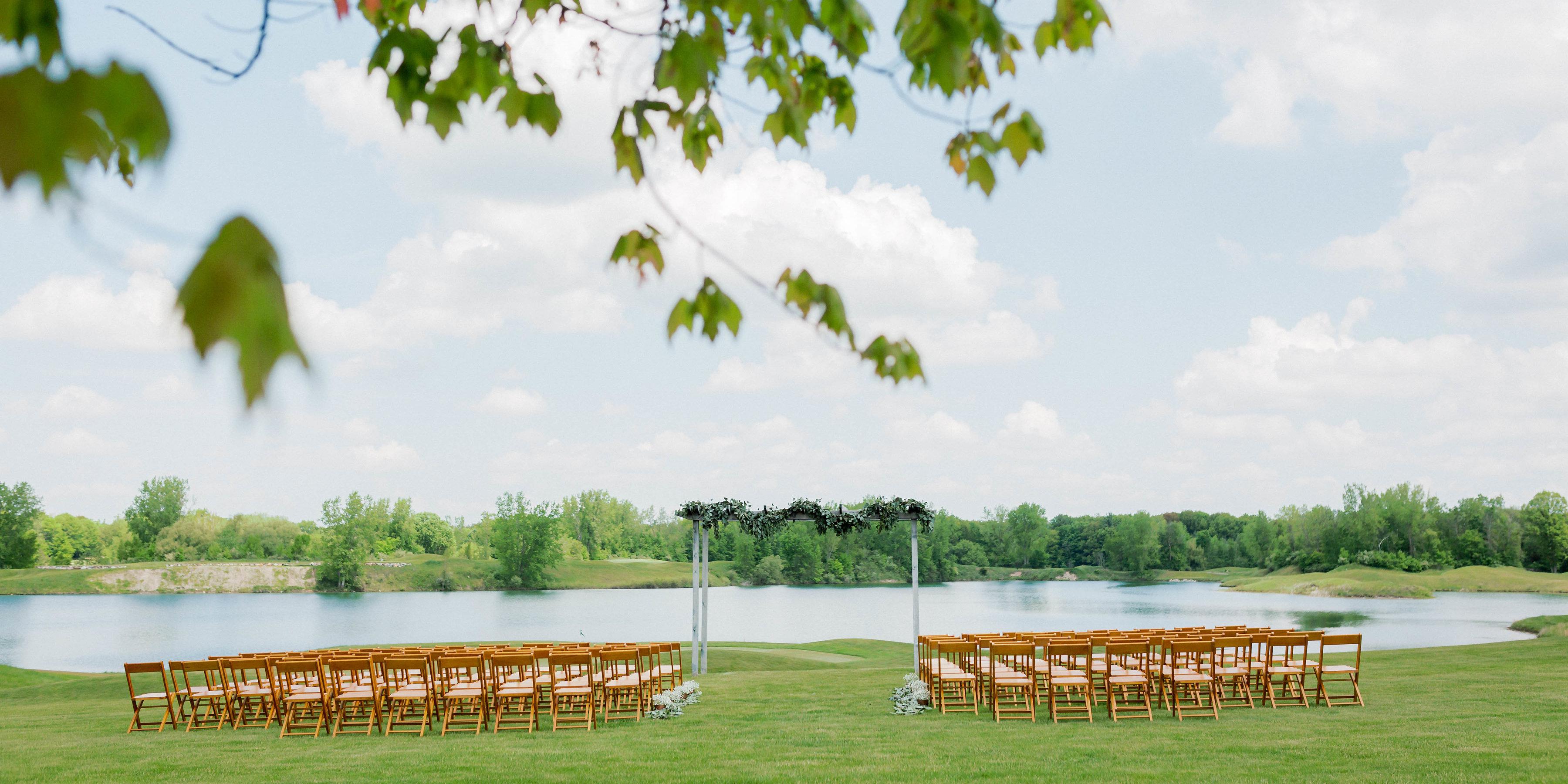 Bucks Run Golf Club weddings in Mt Pleasant MI