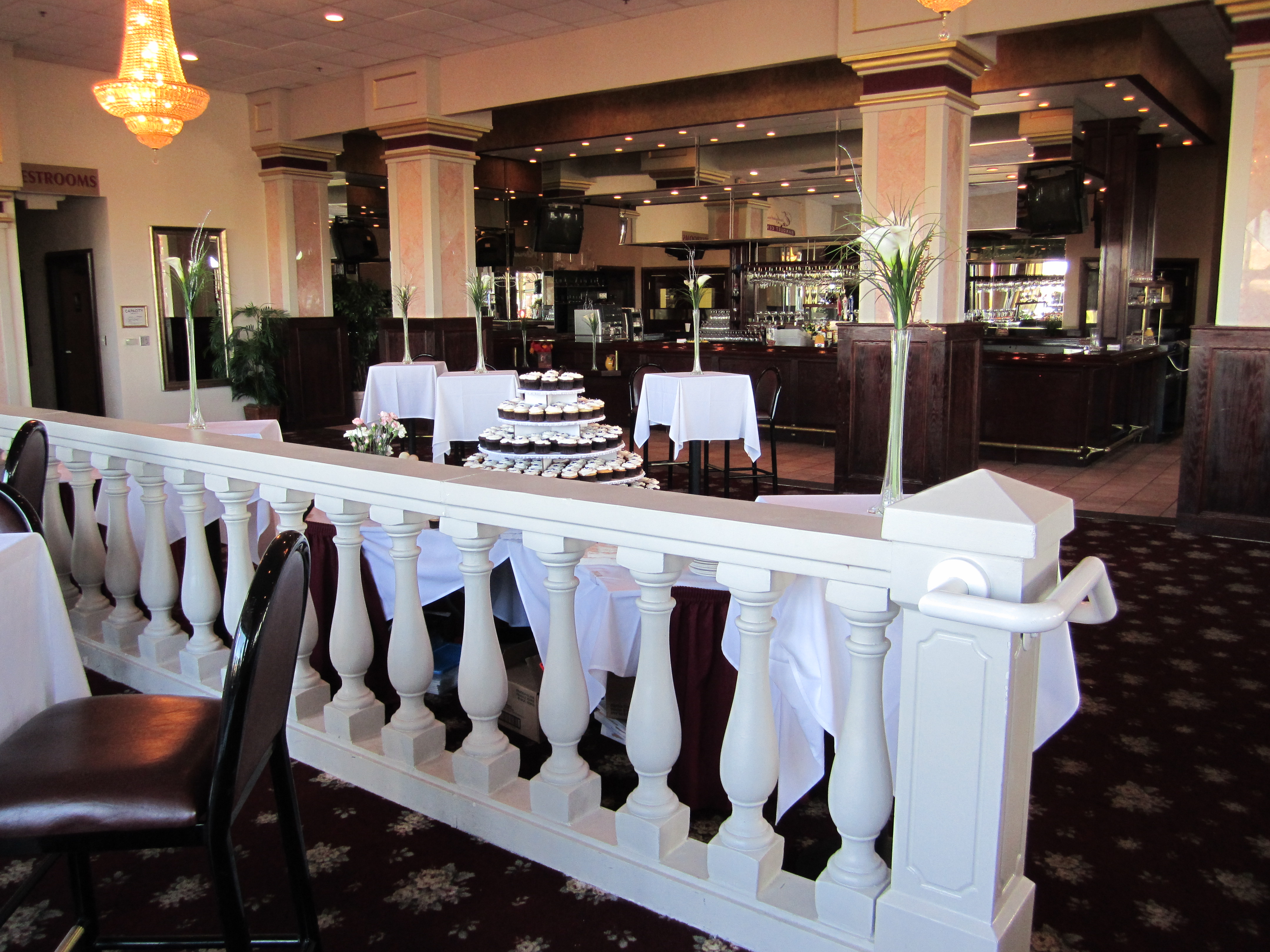 Bar joke - Wikipedia, image size:4320x3240