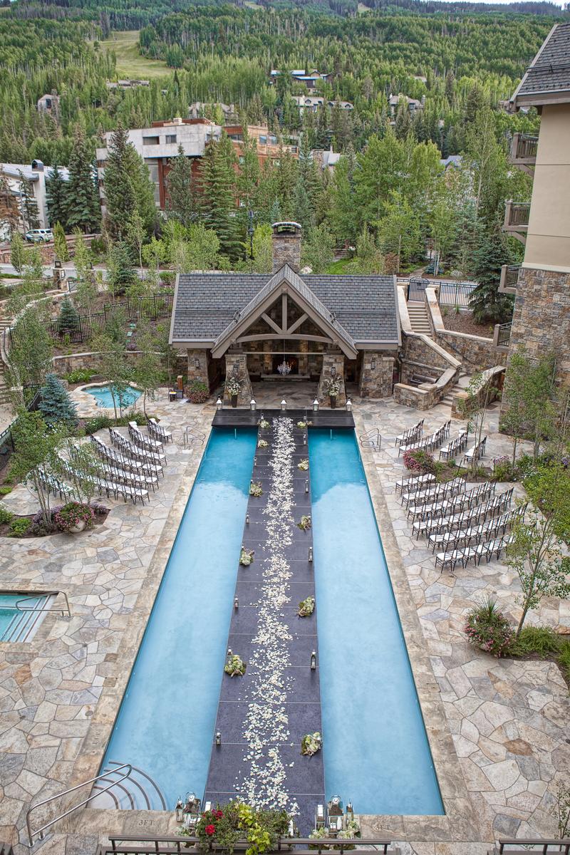 Four Seasons Resort And Residences Vail Weddings Get Prices For Price This Venue To Get Your Estimate No Strings Attached