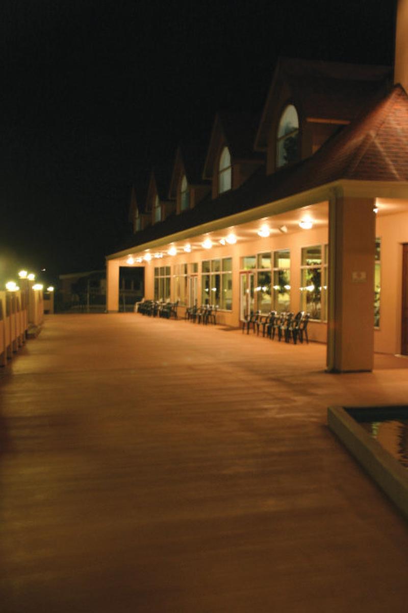 Canyonlands By Night & Day Weddings