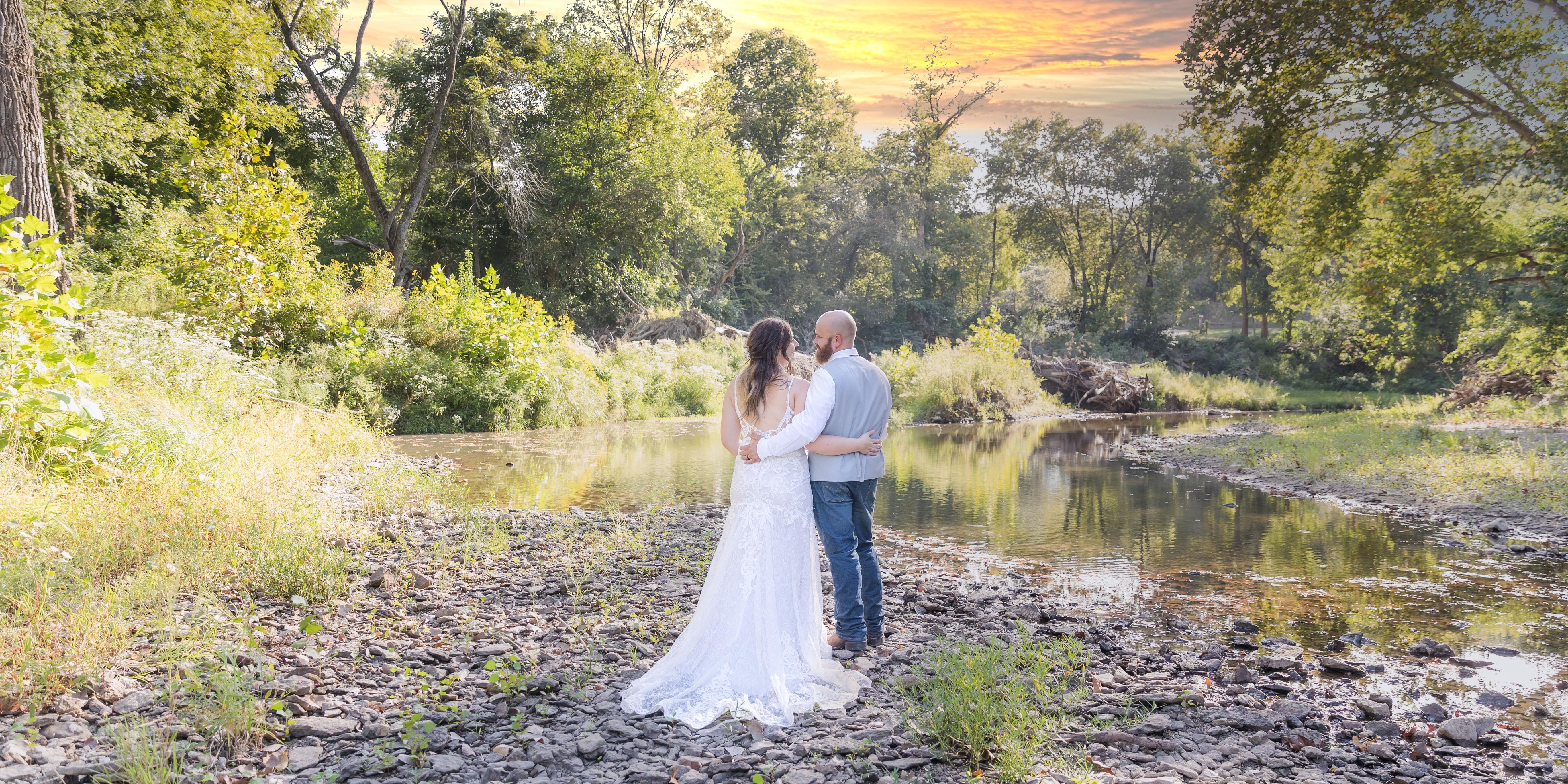 Crooked River Farm Weddings LLC weddings in Lawson MO