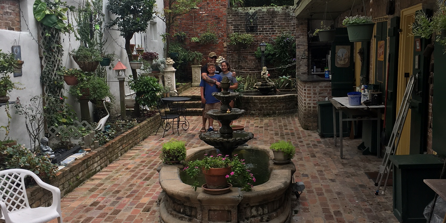 The Courtyard weddings in New Orleans LA