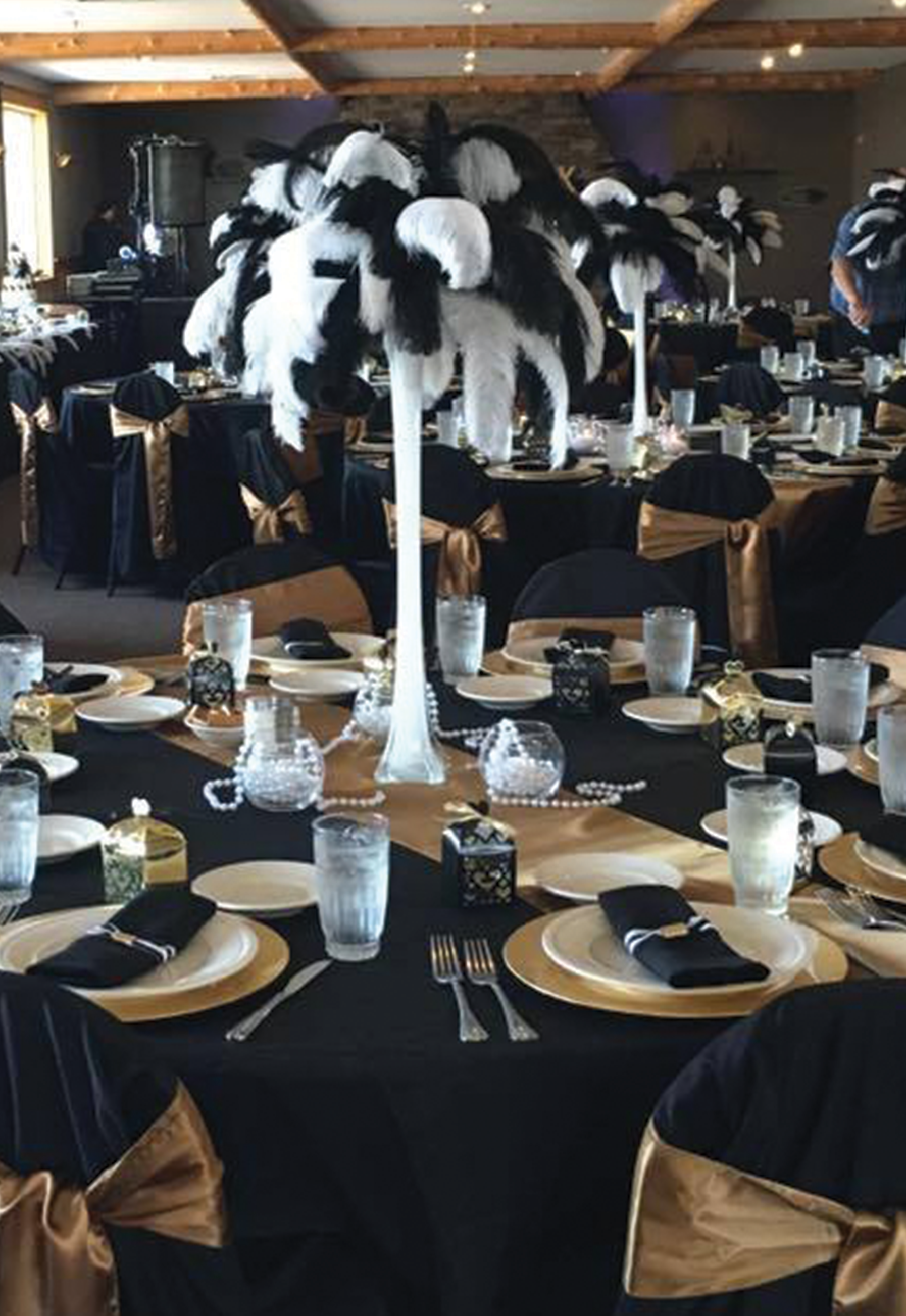 The Adirondack Room at Mo's | Venue - Malone, NY | Wedding Spot, image size:1794x2605