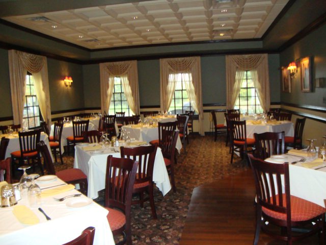 Sanzari's New Bridge Inn, photo 5