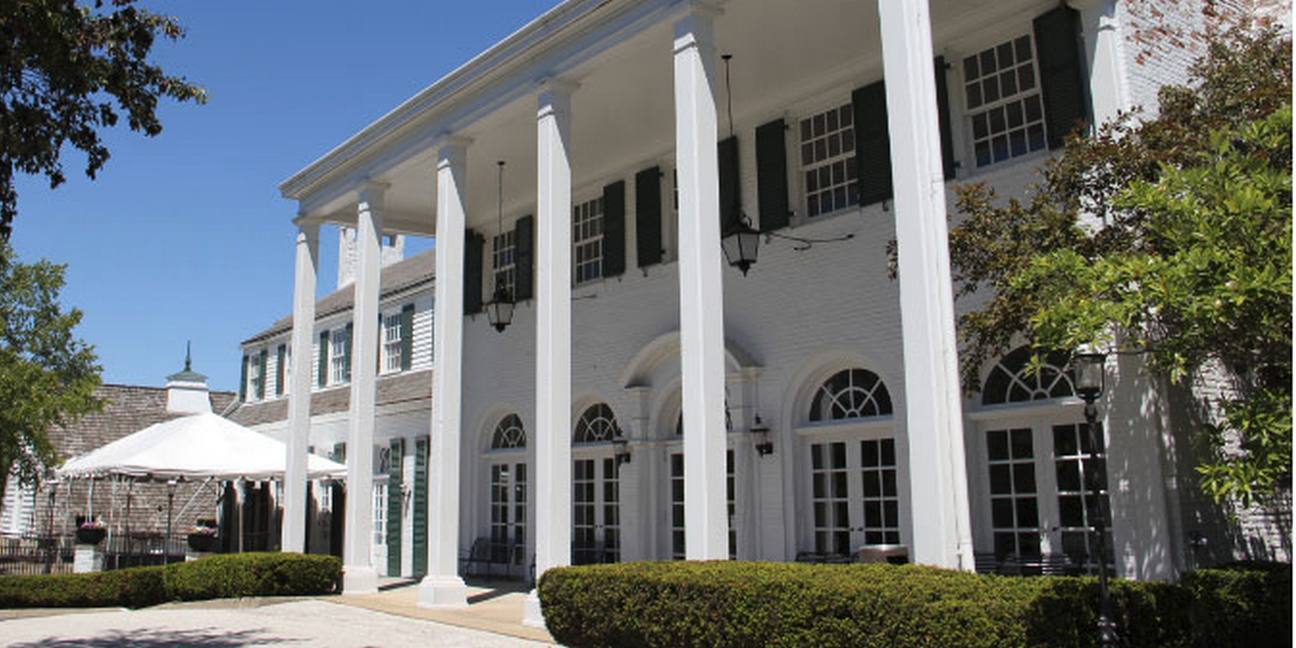 Dino's at Manakiki weddings in Willoughby Hills OH