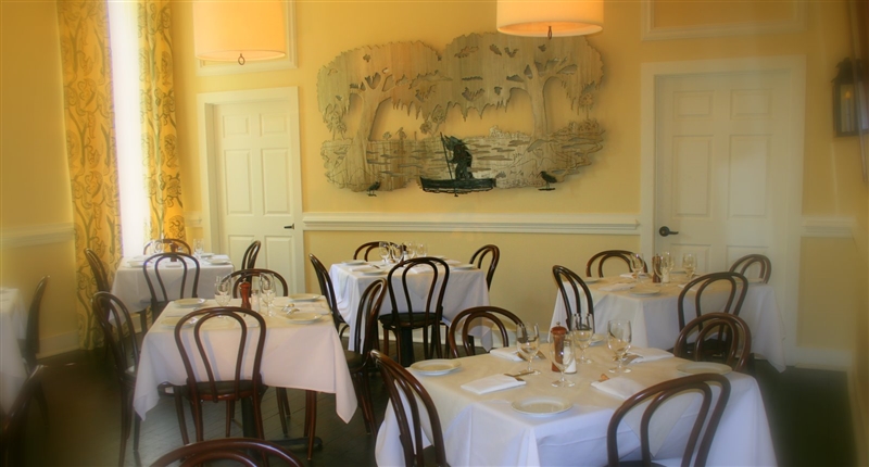 Upstairs at Virginia's on King, photo 6