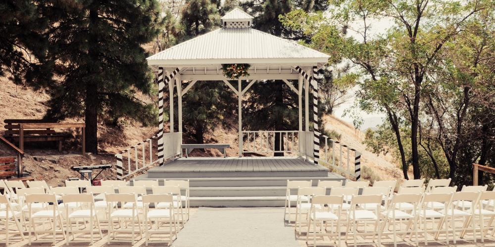 Gold Hill Hotel weddings in Virginia City NV