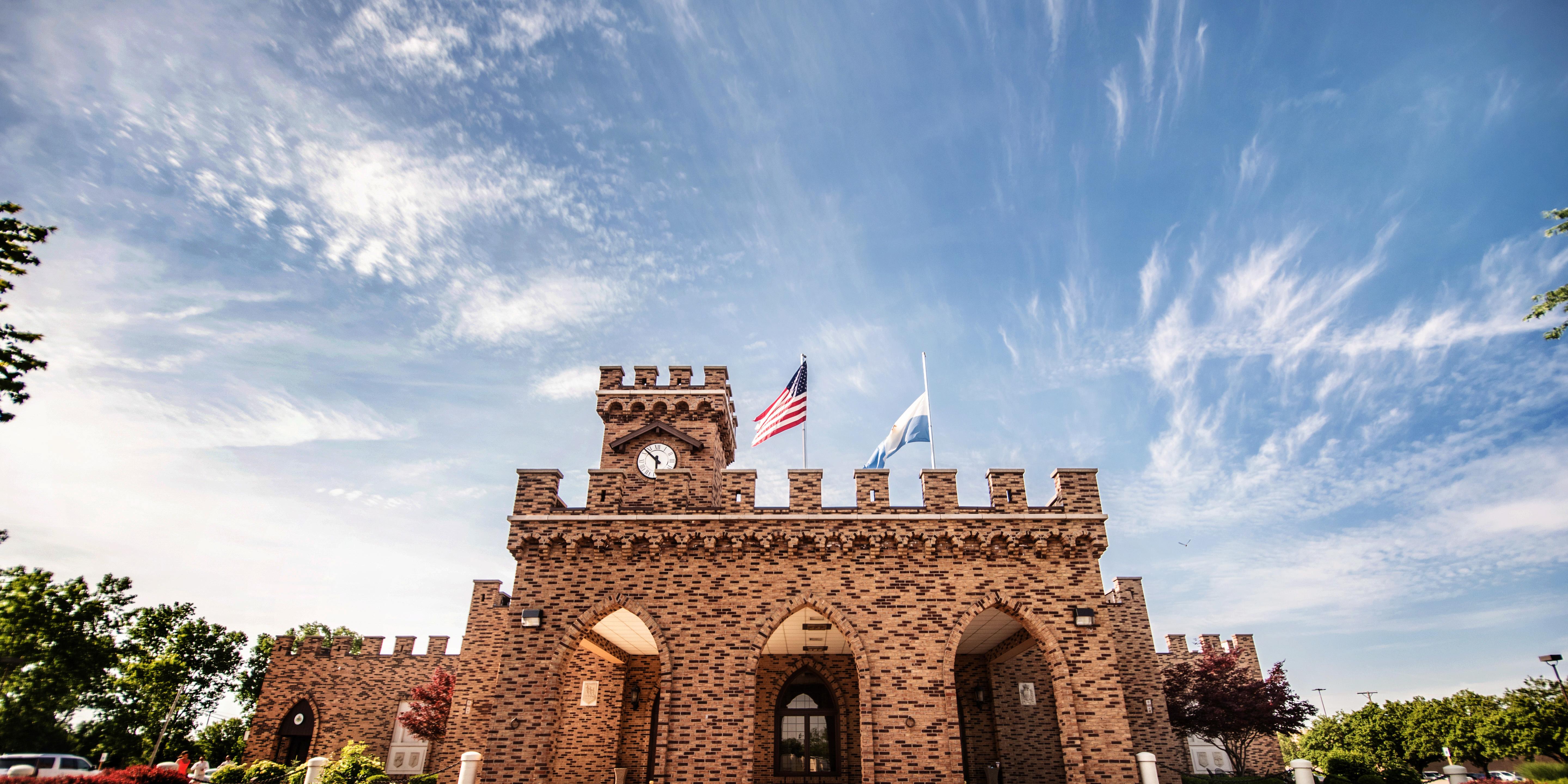 San Marino Club weddings in Troy MI