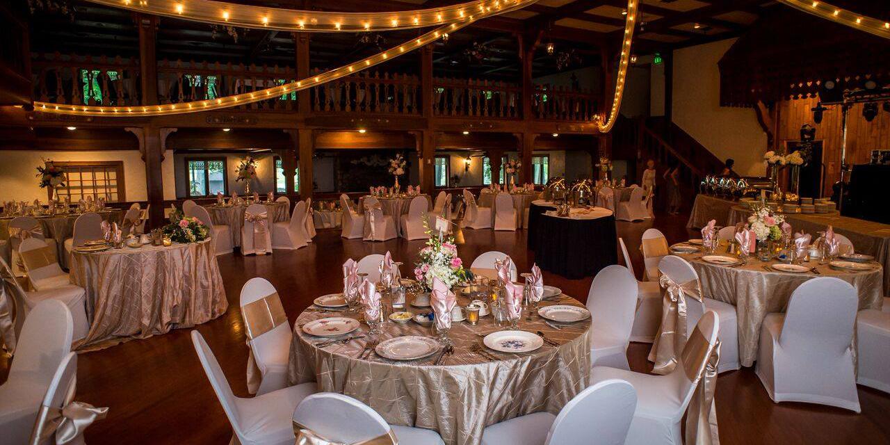 The Bauerhaus weddings in Evansville IN