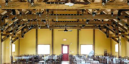 Bodega Victoriana Winery & Wedding Barn weddings in Glenwood IA
