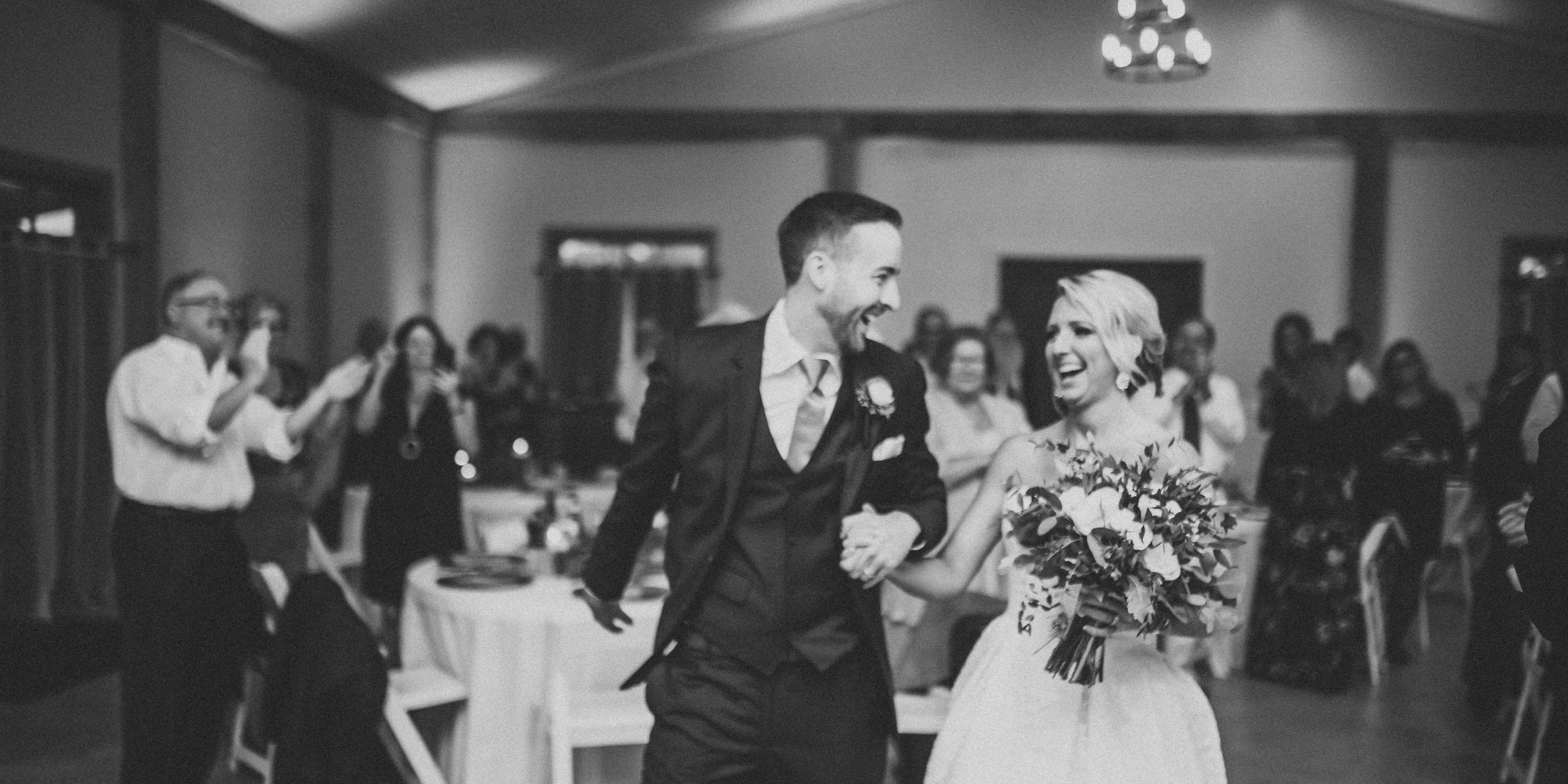 Saudé Creek Vineyards weddings in Lanexa VA
