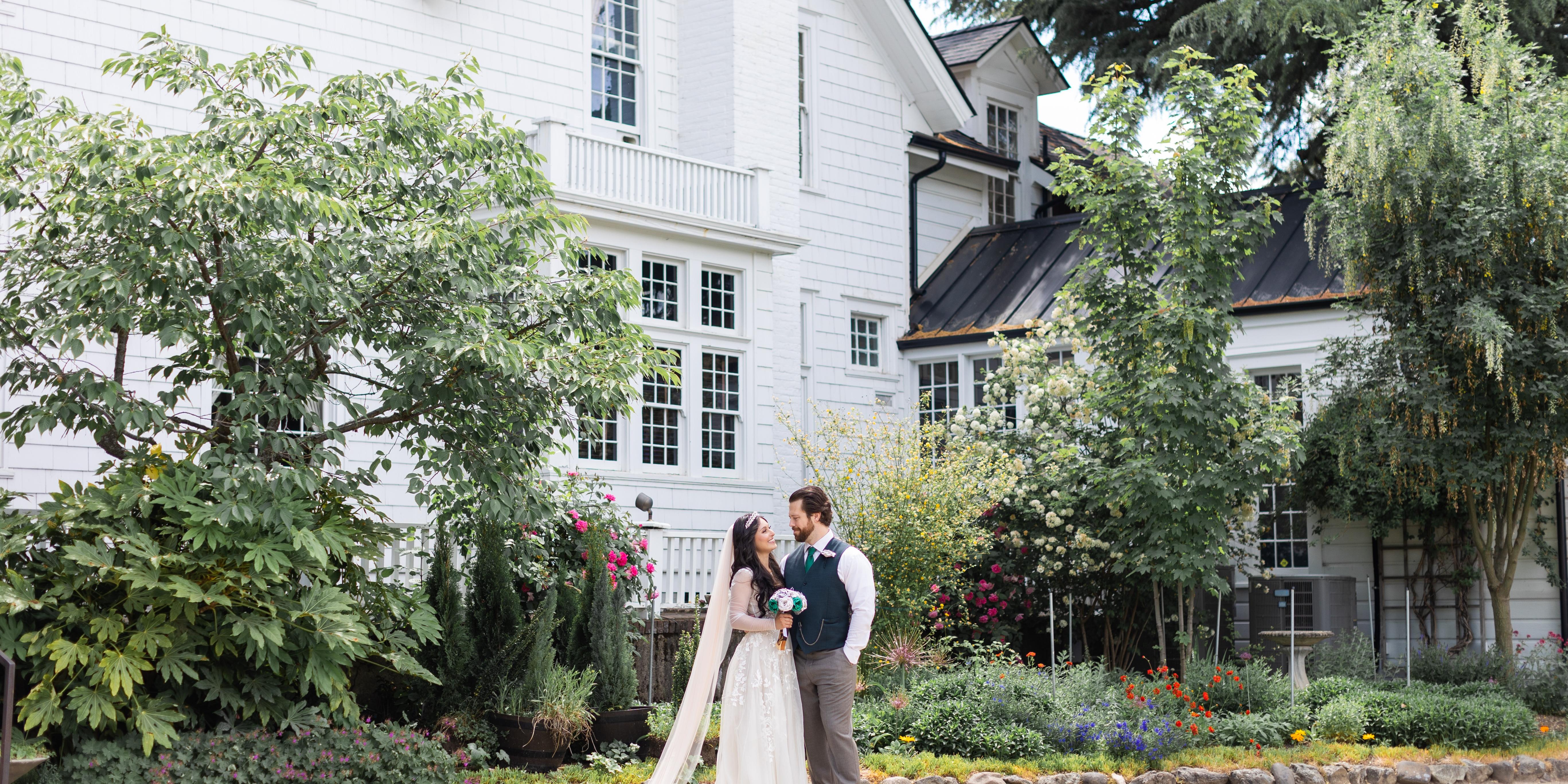 EdenVale Winery weddings in Medford OR