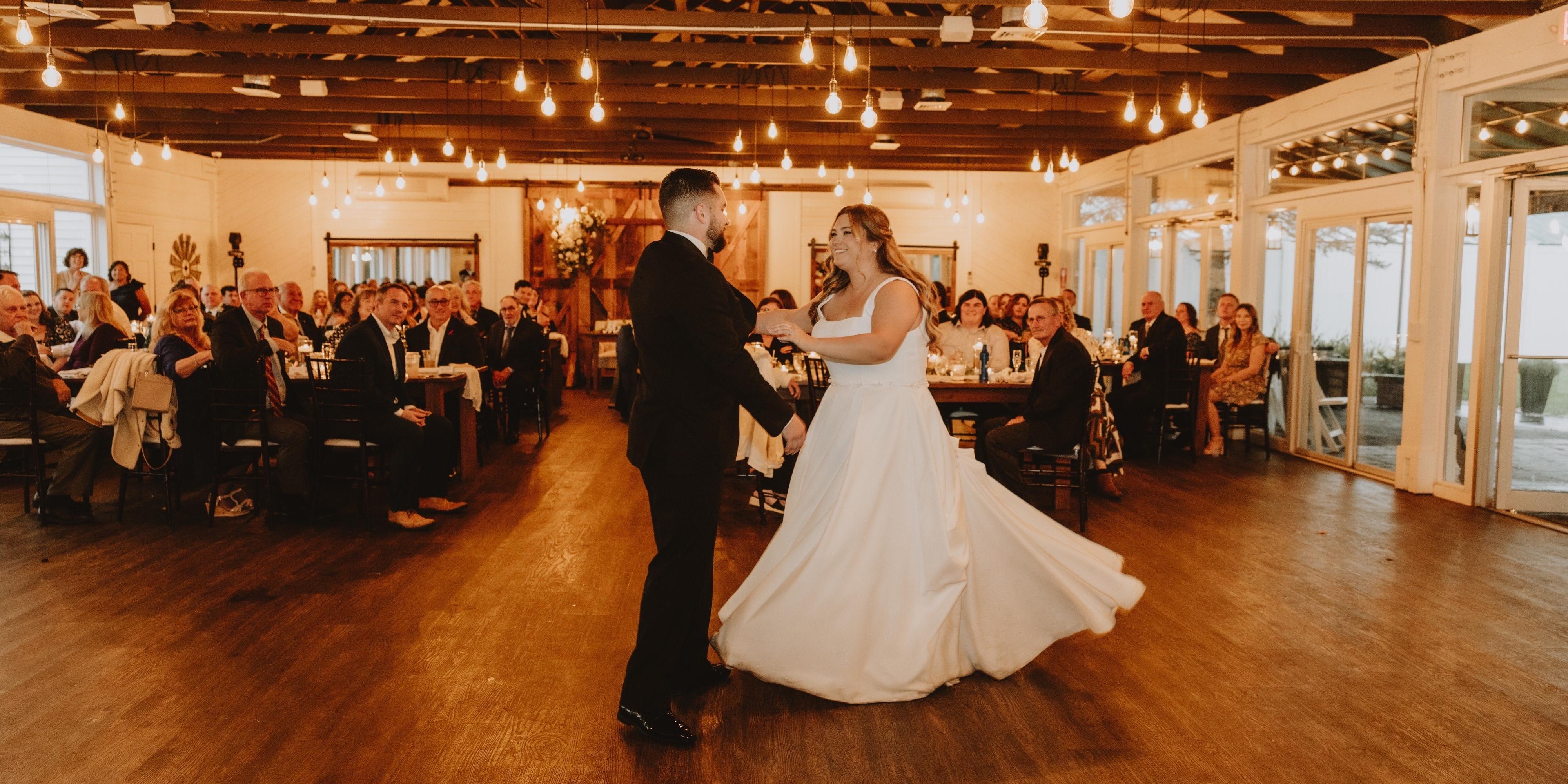 The Farmhouse at Candia Woods weddings in Candia NH