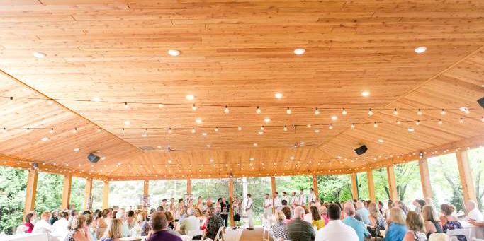 White's Wildwood Retreat weddings in Chippewa Falls WI