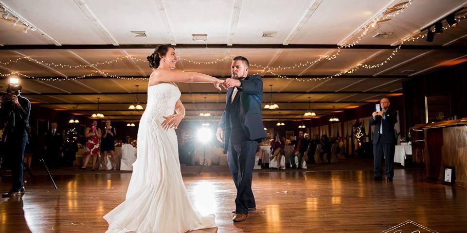 The Village at Boulder Ridge weddings in Barkhamsted CT