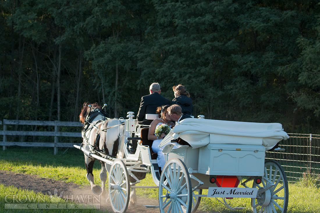 Crown Haven Center | Venue - Russiaville, IN | Wedding Spot, image size:1100x733