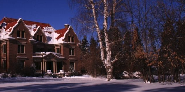 Trail End Historic Site weddings in Sheridan WY