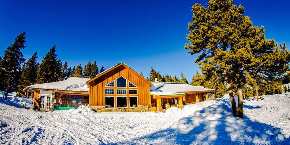 Wyoming High Country Lodge weddings in Lovell WY