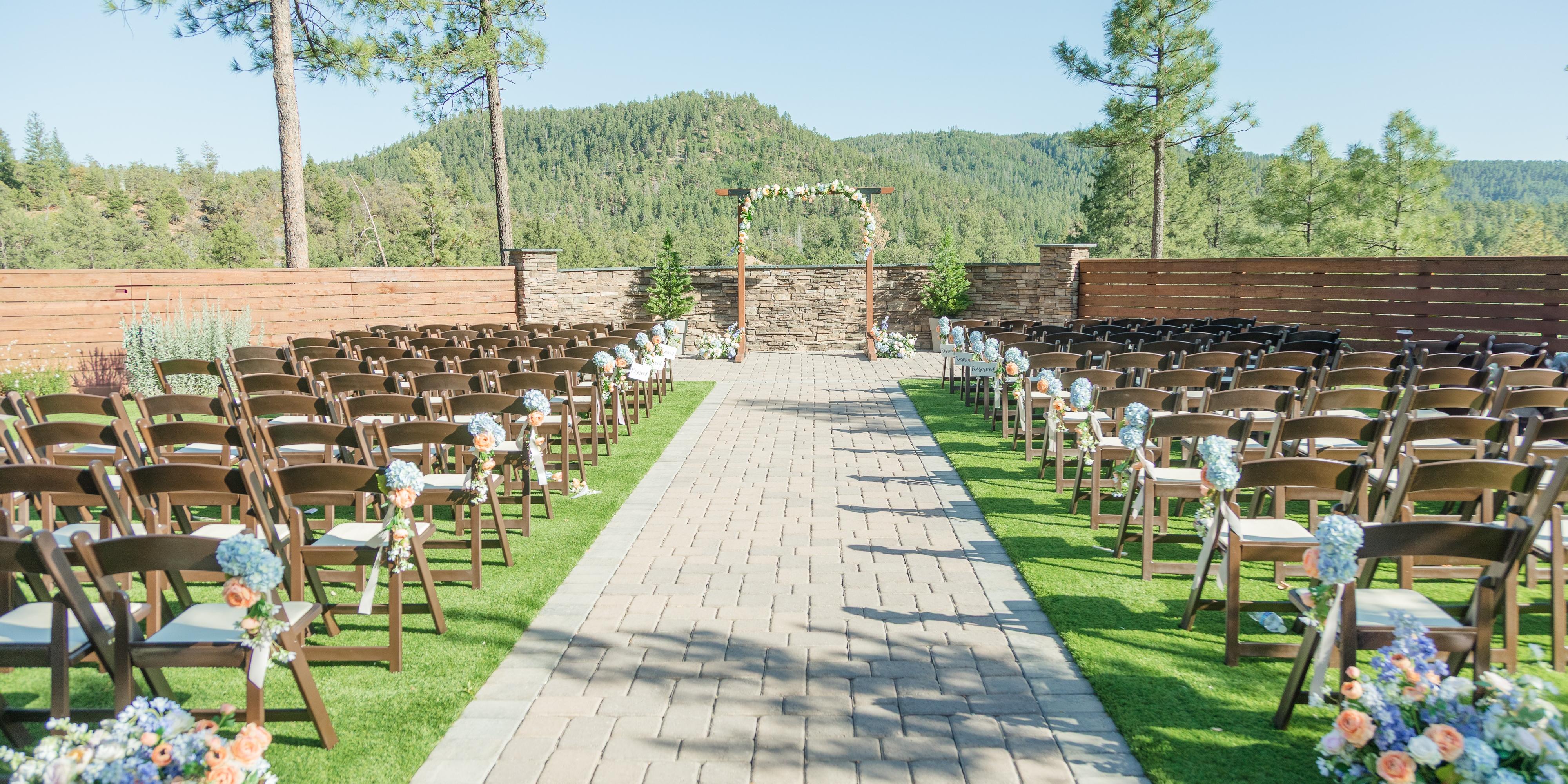 Cabins on Strawberry Hill weddings in Strawberry AZ
