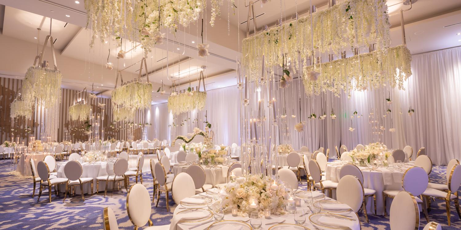 Hotel Nia, Autograph Collection by Marriott weddings in Menlo Park CA