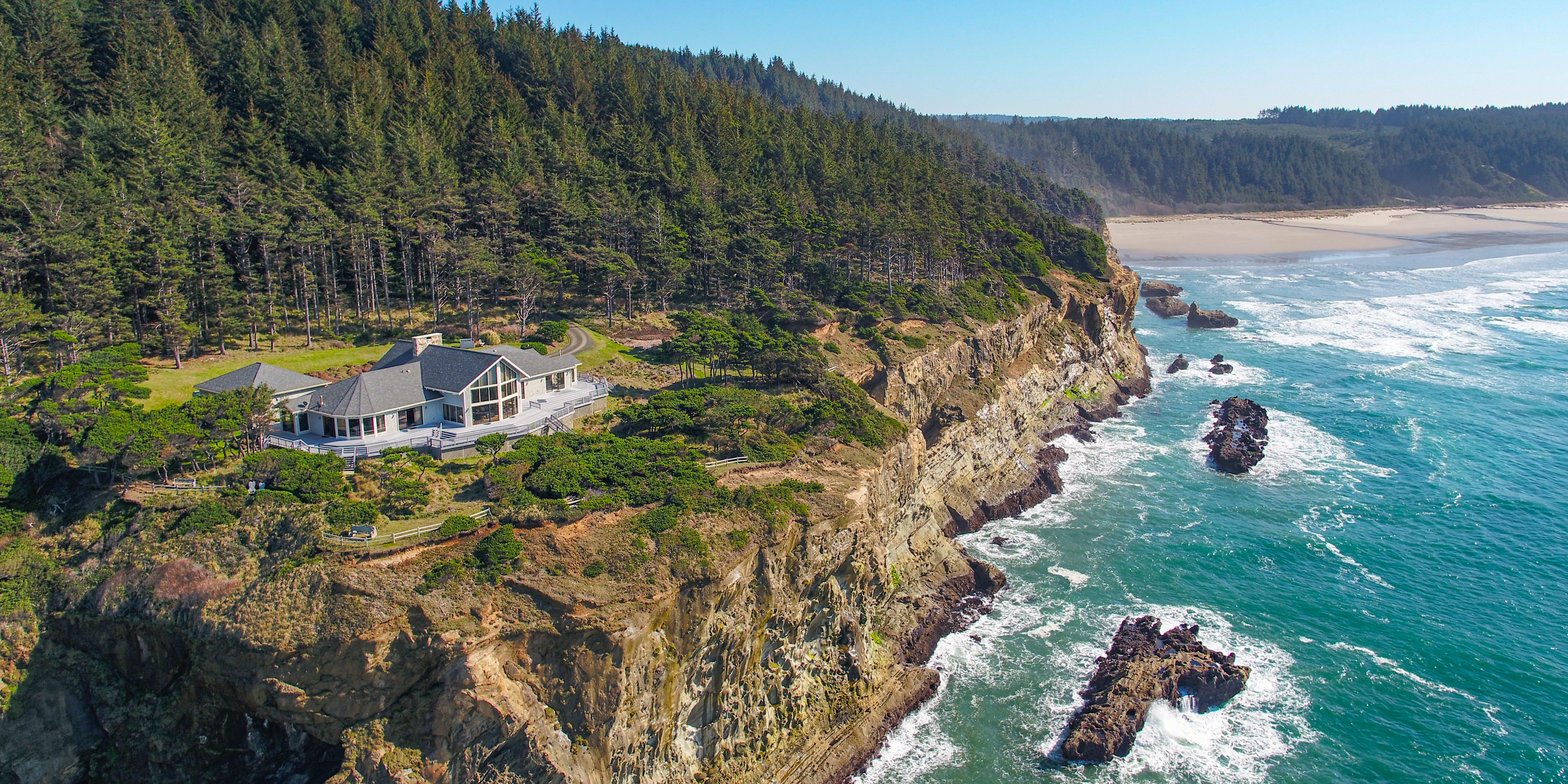 SeaWinds Estate weddings in Bandon OR