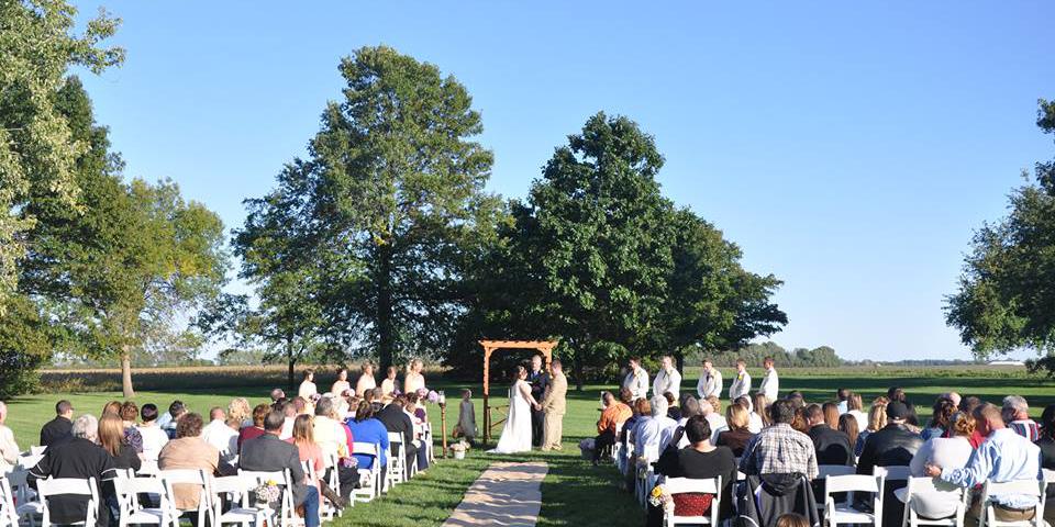 1912 Barn weddings in Niantic IL