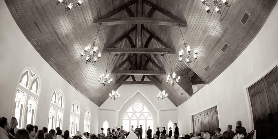 Willowood Ranch and Chapel weddings in Bells TX