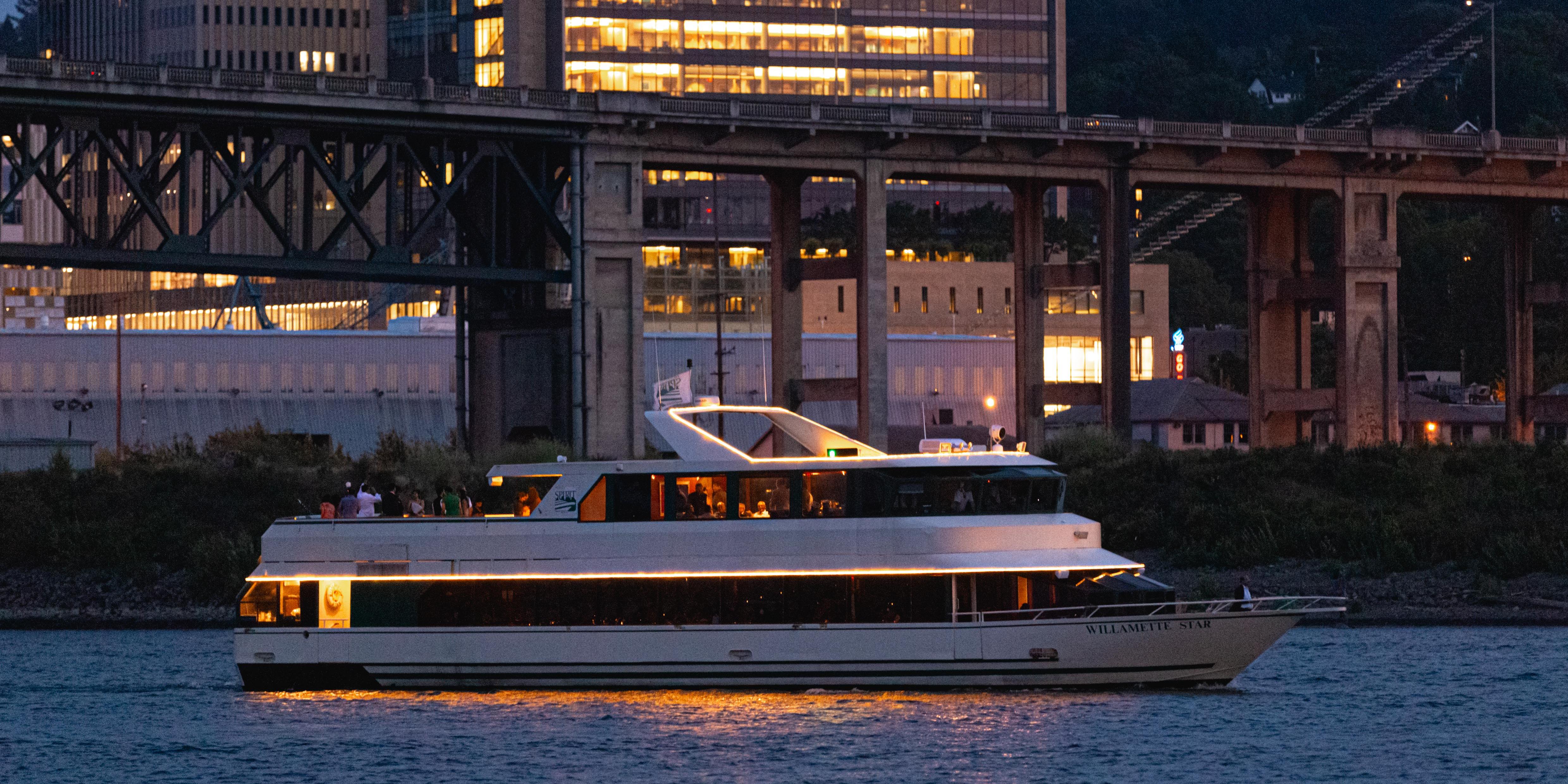 Portland Spirit Cruises & Events weddings in Portland OR