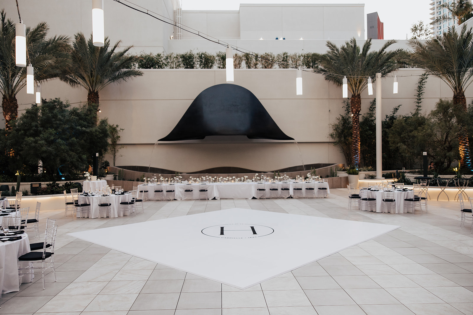 Las Vegas Photo Tour - Paradise Wedding Chapel, image size:1600x1067