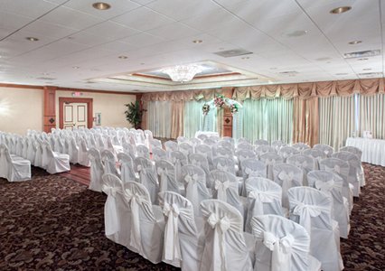 Clarion Hotel & Conference Center, photo 6