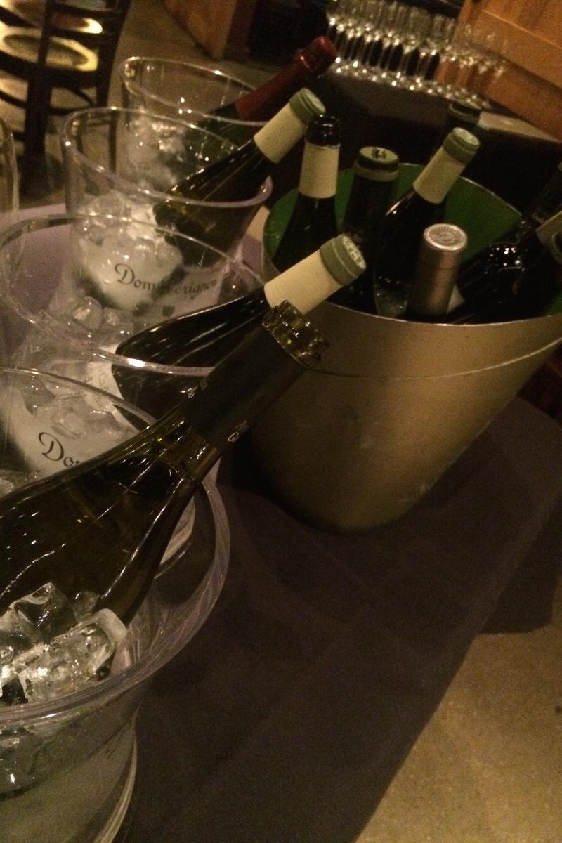 Max's Wine Dive Dallas Weddings Get Prices for Wedding Venues