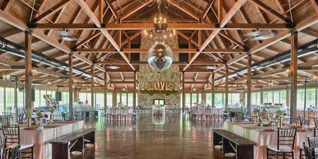 The Pavilion at Orchard Ridge Farms weddings in Rockton IL