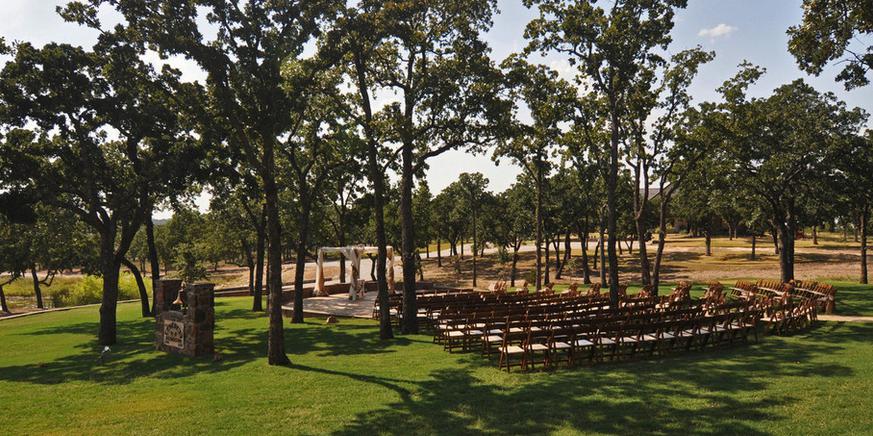 Oak Knoll Ranch weddings in Springtown TX