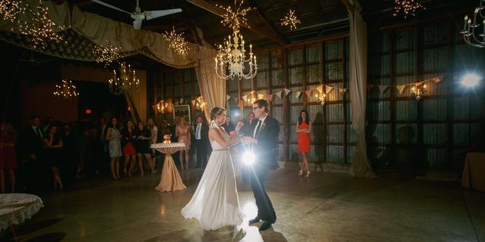 Emerson Creek Pottery Tearoom Weddings Emerson Creek Pottery Tearoom Wedding Venue Picture 6 Of 16 Photo By Tuan
